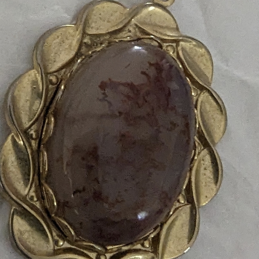 Gold and Brown/Purple Pendant Necklace